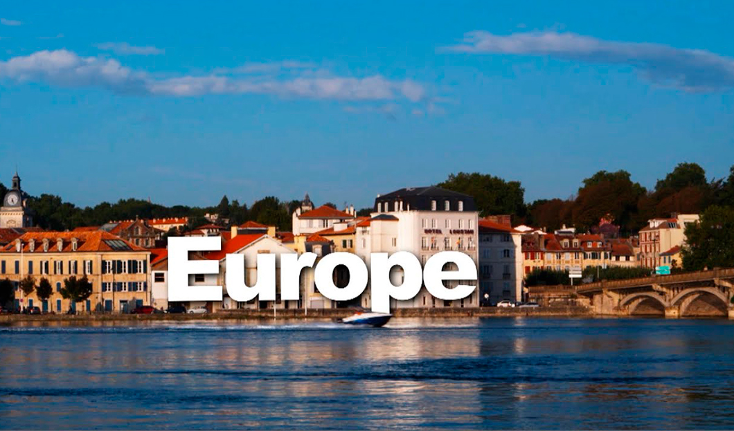 Surfing Gaztelugatxe